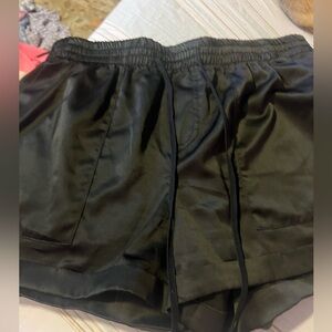 Socialite blk silky shorts small